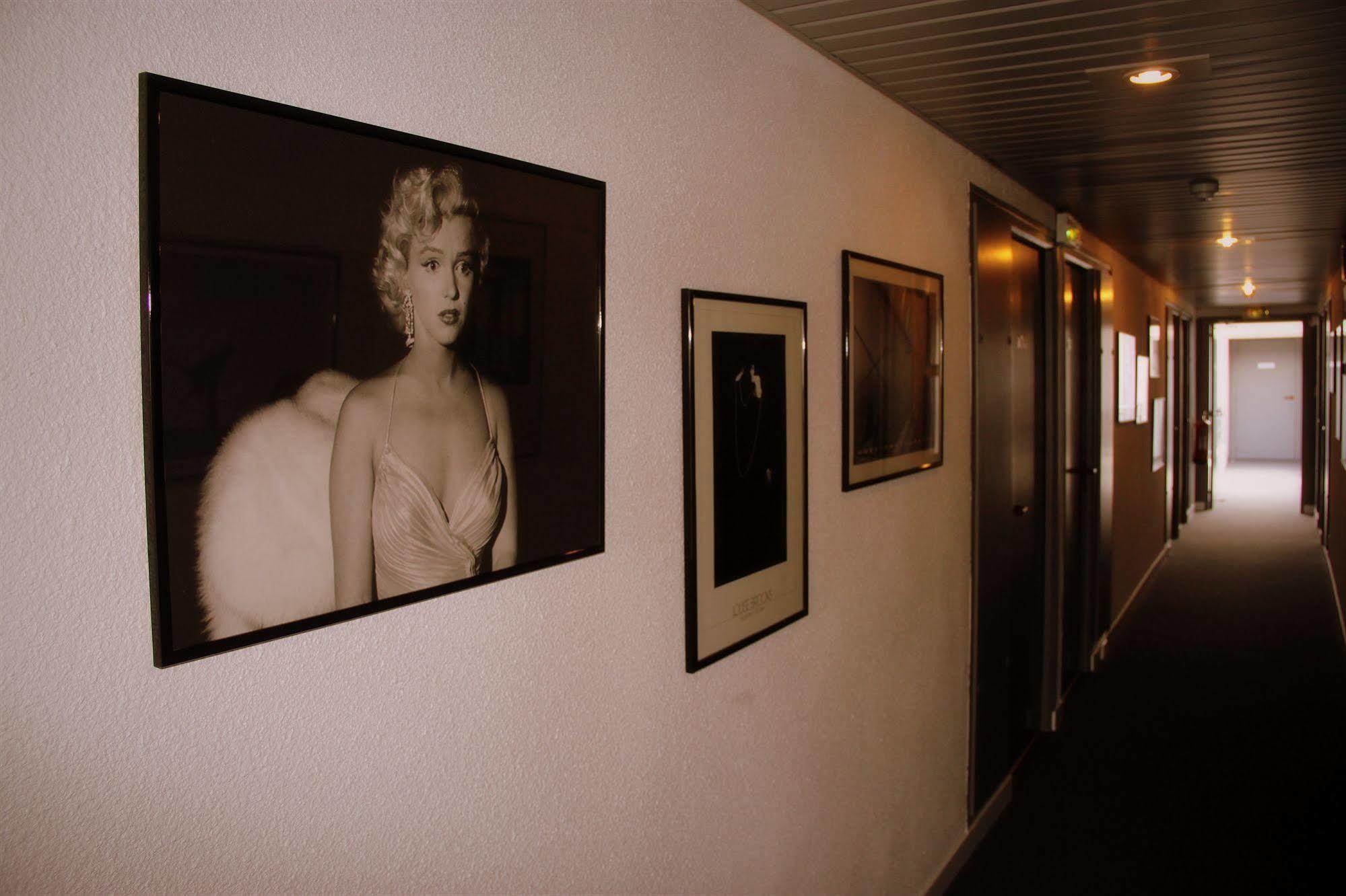 Agape Hotel Bessines Extérieur photo